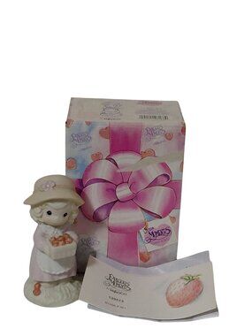 Precious Moments "Youre The Berry Best" Figurine 1996 Enesco With Box & Papers